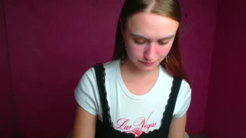 Snapshot of wendy_say_ chatting on 10/03/25, 06:05 Wendy online show from 10/03/25, 06:05