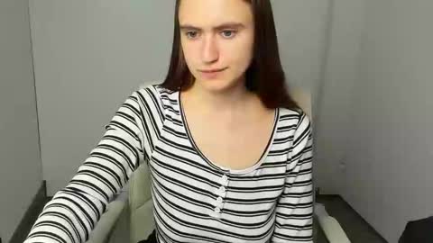 Snapshot of wendy_say_ chatting on 11/19/25, 12:38 Wendy online show from 11/19/25, 12:38