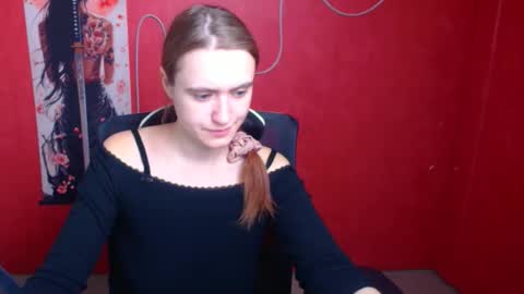 Snapshot of wendy_say_ chatting on 12/16/25, 07:02 Wendy online show from 12/16/25, 07:02