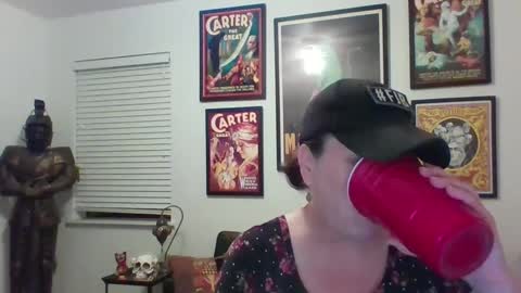 WendyCU online show from 12/02/24, 01:14