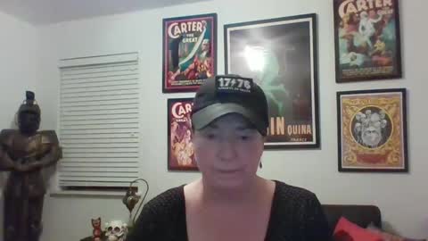 WendyCU online show from 02/04/25, 04:37