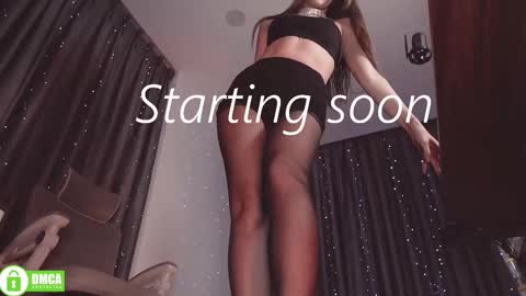 Snapshot of wendyemily chatting on 09/30/25, 05:01 wendyemily online show from 09/30/25, 05:01