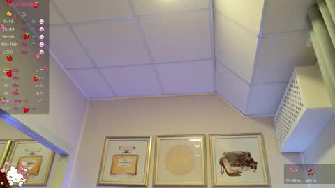 Snapshot of wendymay chatting on 11/05/25, 07:41 Wendy online show from 11/05/25, 07:41