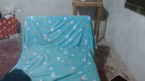 kitty online show from 10/25/25, 07:52