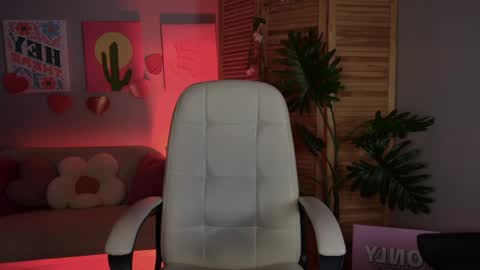 little girl who is always rightLisa online show from 05/12/26, 01:14