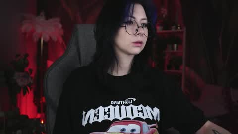 little girl who is always rightLisa online show from 05/22/26, 01:24