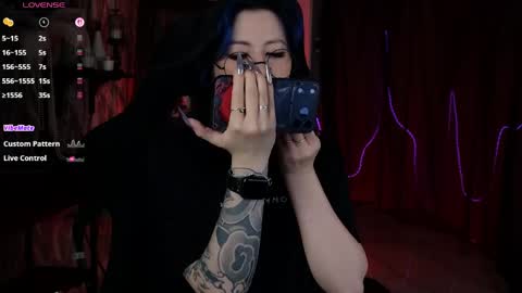 little girl who is always rightLisa online show from 06/05/26, 01:45