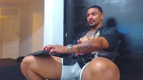 Wesley Rogger online show from 10/02/25, 10:50