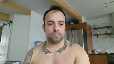Snapshot of westaco12 chatting on 05/08/26, 12:43 westaco12 online show from 05/08/26, 12:43