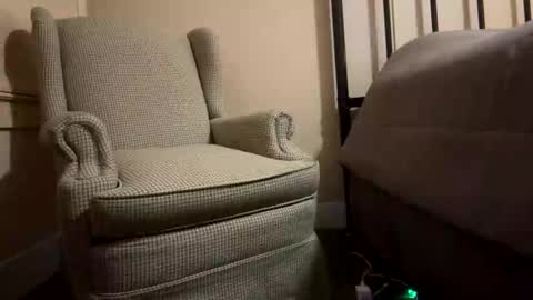 Snapshot of weston298167 chatting on 11/06/25, 03:02 weston298167 online show from 11/06/25, 03:02