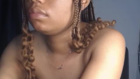queen online show from 12/05/24, 08:33