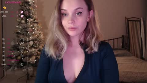 Lana online show from 12/20/24, 04:04