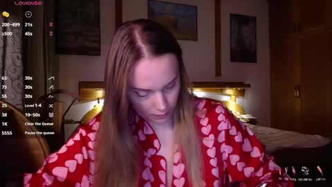 Snapshot of wet_lana chatting on 03/24/26, 08:14 Lana online show from 03/24/26, 08:14