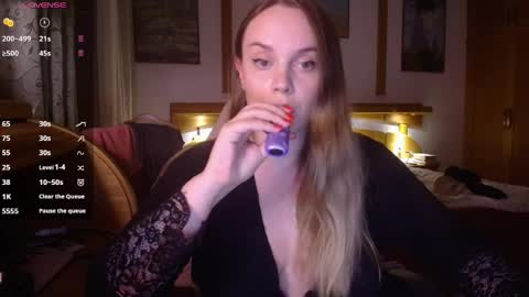 Snapshot of wet_lana chatting on 04/13/26, 07:41 Lana online show from 04/13/26, 07:41