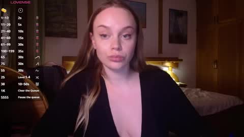 Snapshot of wet_lana chatting on 04/16/26, 06:30 Lana online show from 04/16/26, 06:30