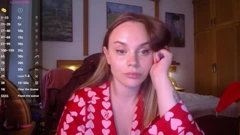 Snapshot of wet_lana chatting on 04/28/26, 04:01 Lana online show from 04/28/26, 04:01