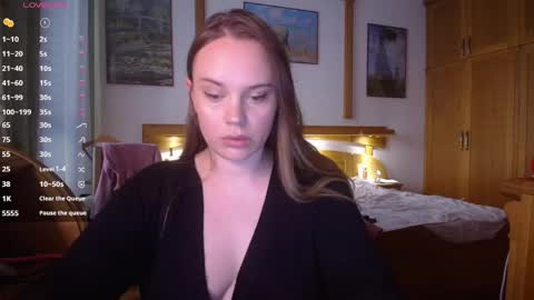 Snapshot of wet_lana chatting on 04/29/26, 04:22 Lana online show from 04/29/26, 04:22