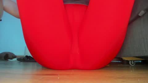 wet_pants2022 online show from 06/13/26, 06:39