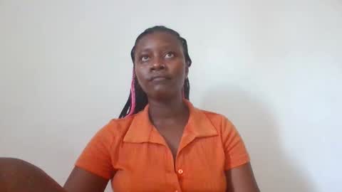 Snapshot of wet_pussieyy chatting on 11/25/25, 02:17 wet_pussieyy online show from 11/25/25, 02:17
