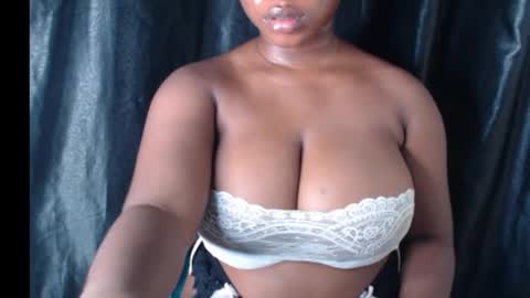 Sonia online show from 11/23/25, 02:22