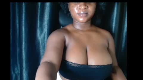 Sonia online show from 06/17/26, 04:15