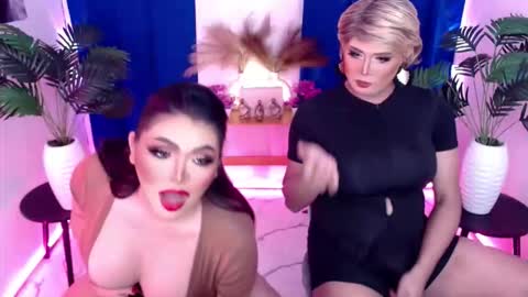 Snapshot of wetandwild10inches chatting on 04/23/26, 01:07 Dior Anderson online show from 04/23/26, 01:07