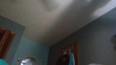 wetduck77777 online show from 10/26/25, 10:21