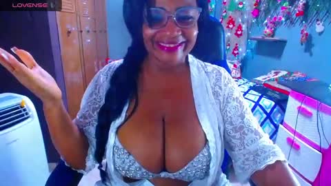gina online show from 12/14/24, 12:12