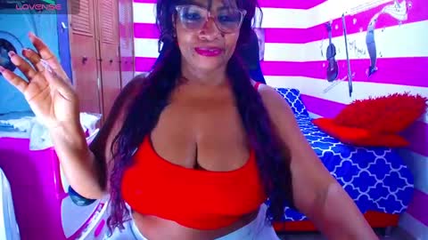 gina online show from 02/17/25, 01:04
