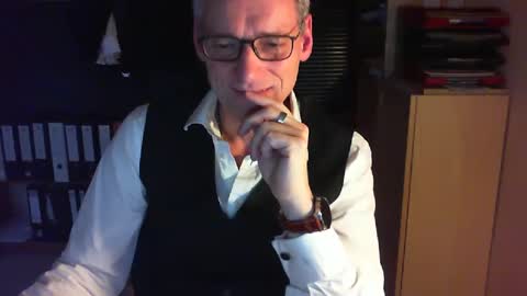 Franz online show from 12/26/24, 03:20