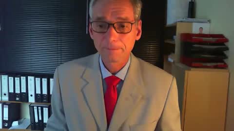 Franz online show from 09/21/25, 12:29