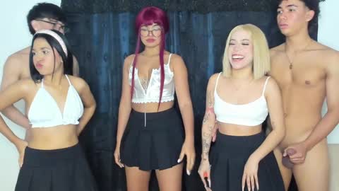 --New girls--TamyDark hair girl--Aitana--Mathiasglasses boy--Peter online show from 01/16/25, 01:25