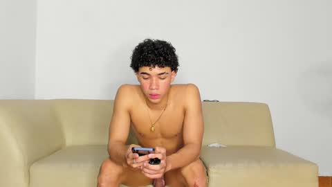 --New girls--TamyDark hair girl--Aitana--Mathiasglasses boy--Peter online show from 01/18/25, 11:00