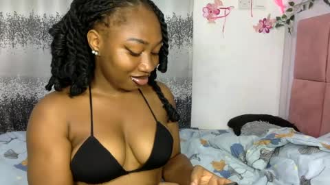 Snapshot of wetty523013 chatting on 06/17/26, 03:53 wetty523013 online show from 06/17/26, 03:53