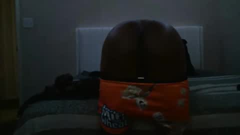 Snapshot of wetwildbigdick305 chatting on 01/21/25, 07:58 wetwildbigdick305 online show from 01/21/25, 07:58