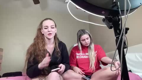 Snapshot of wh0remoanal chatting on 12/16/25, 05:23 Madasyn Rose online show from 12/16/25, 05:23