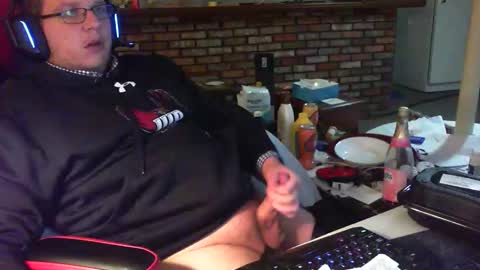 whateverdude555 online show from 12/17/25, 01:55