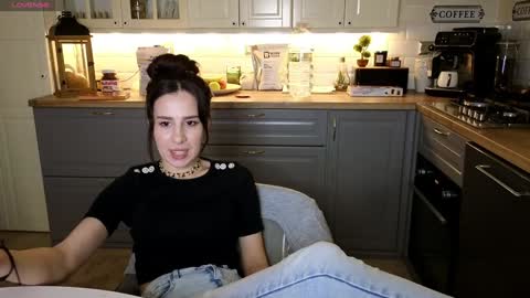 Victoria Maria online show from 01/22/25, 12:59