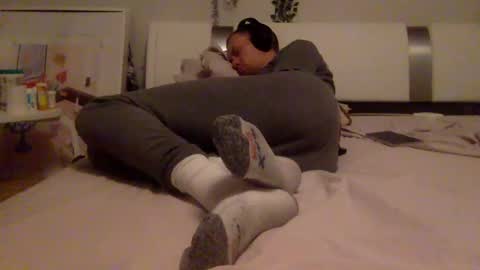 whatthefoot online show from 10/05/25, 09:51