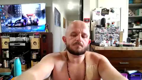 Snapshot of wheelzie chatting on 01/04/25, 06:19 wheelzie online show from 01/04/25, 06:19