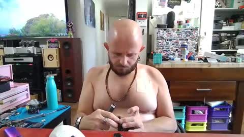 Snapshot of wheelzie chatting on 01/05/25, 02:06 wheelzie online show from 01/05/25, 02:06