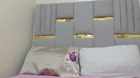 Whinebby online show from 10/03/25, 04:42