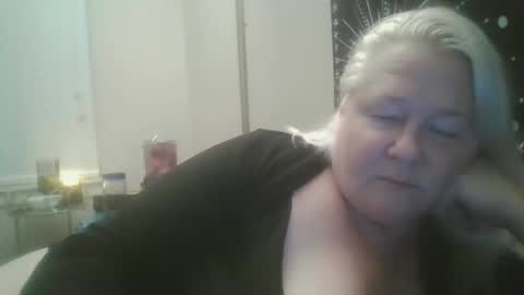 Snapshot of whipsnap19 chatting on 10/20/25, 11:43 whipsnap19 online show from 10/20/25, 11:43