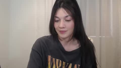 C A R O L  online show from 01/22/25, 10:37