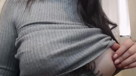 C A R O L  online show from 02/10/25, 06:03