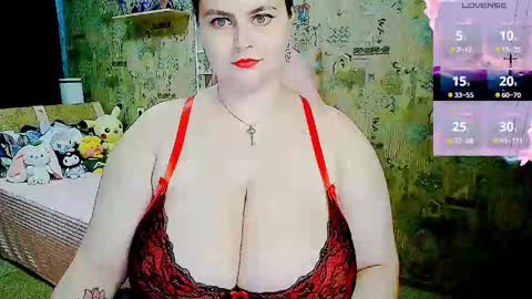 whisperinthedarkk online show from 09/15/25, 11:21