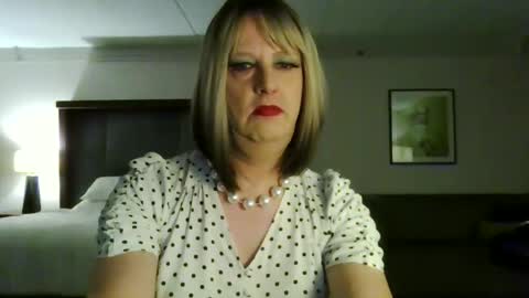 Snapshot of whisperlace chatting on 01/03/25, 06:44 Whisper online show from 01/03/25, 06:44