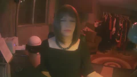 Snapshot of whisperlace chatting on 10/27/25, 05:00 Whisper online show from 10/27/25, 05:00