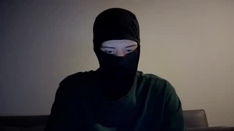 Snapshot of whispero_o chatting on 10/30/25, 07:54 whispero_o online show from 10/30/25, 07:54