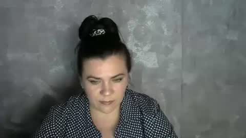 white__queen_ online show from 06/09/26, 08:15